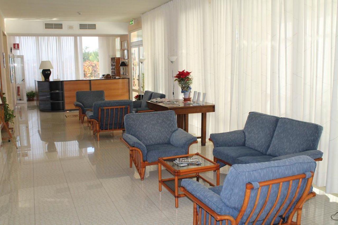 Hotel Minerva Brindisi Luaran gambar