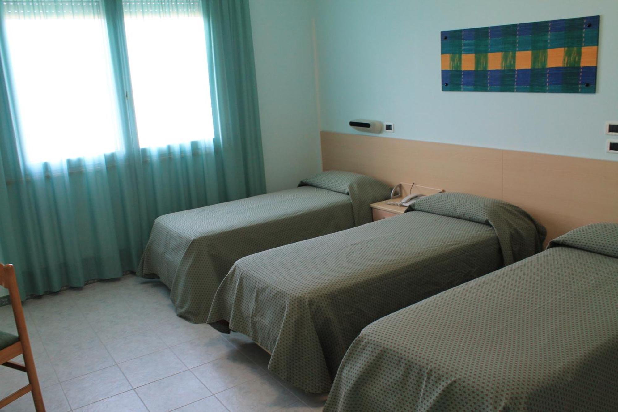 Hotel Minerva Brindisi Bilik gambar