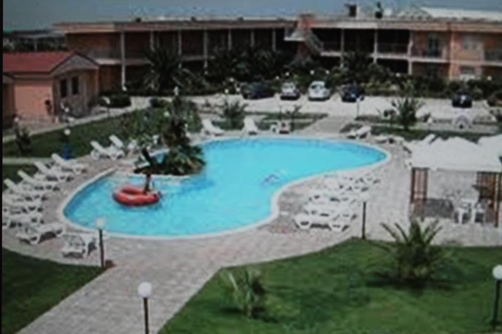 Hotel Minerva Brindisi Luaran gambar