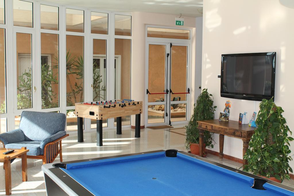 Hotel Minerva Brindisi Luaran gambar