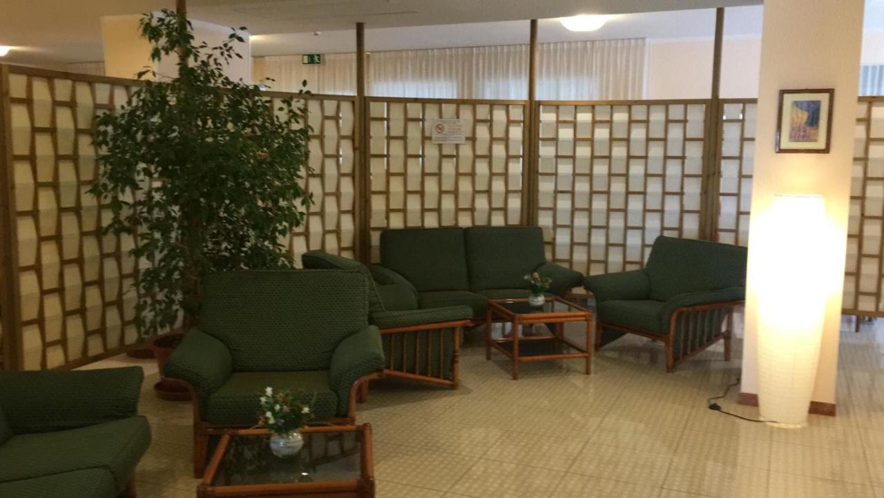 Hotel Minerva Brindisi Luaran gambar